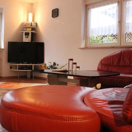 Ferienwohnung Domes-Kreuzer バート・ツヴェステン エクステリア 写真